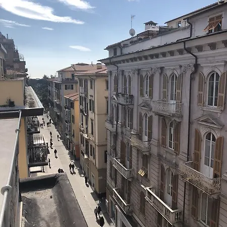 Panoramic Terrace Apartment *